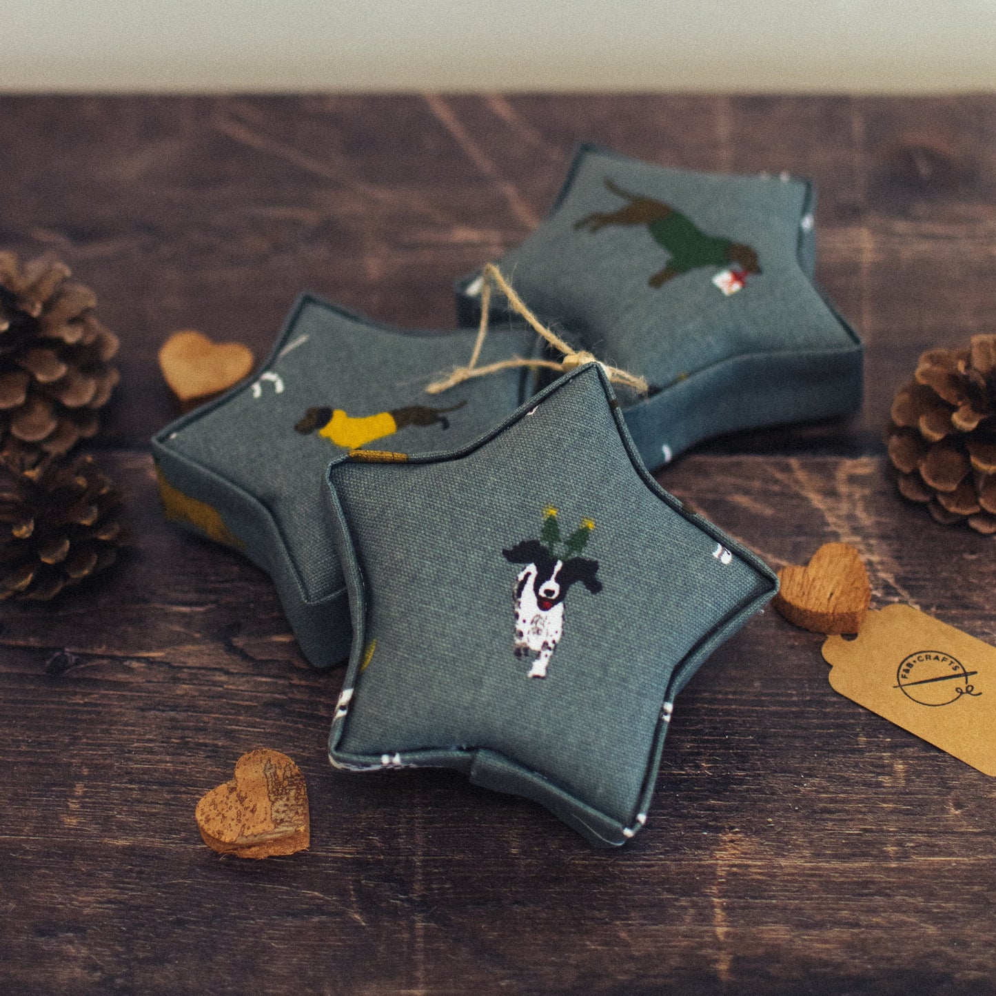 Christmas Dogs Padded Fabric Hanging Star - Sophie Allport - F&B Crafts - F&B Crafts