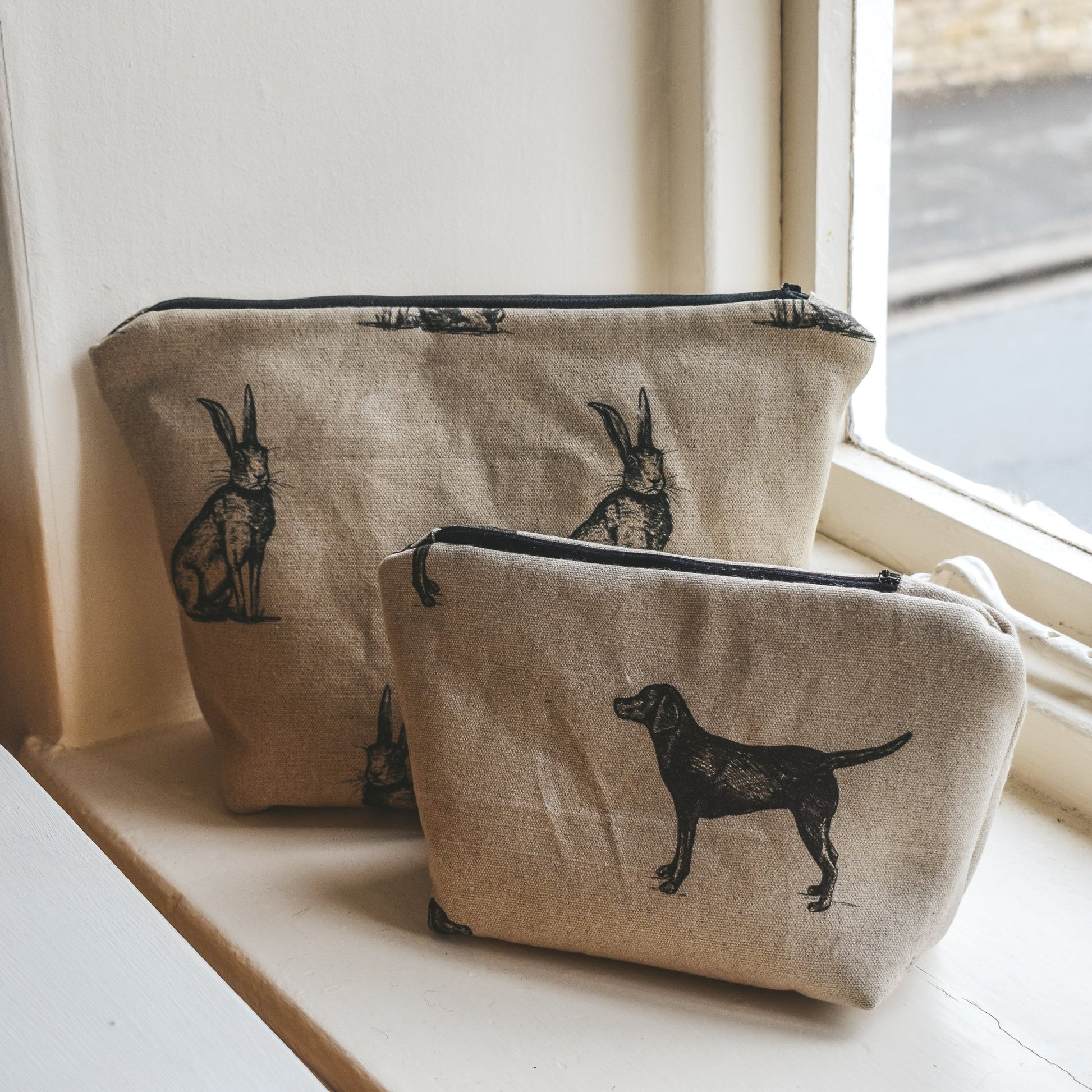 Pen Illustration Hare Wash Bag and Make-up Bag - F&B Crafts - F&B Handmade
