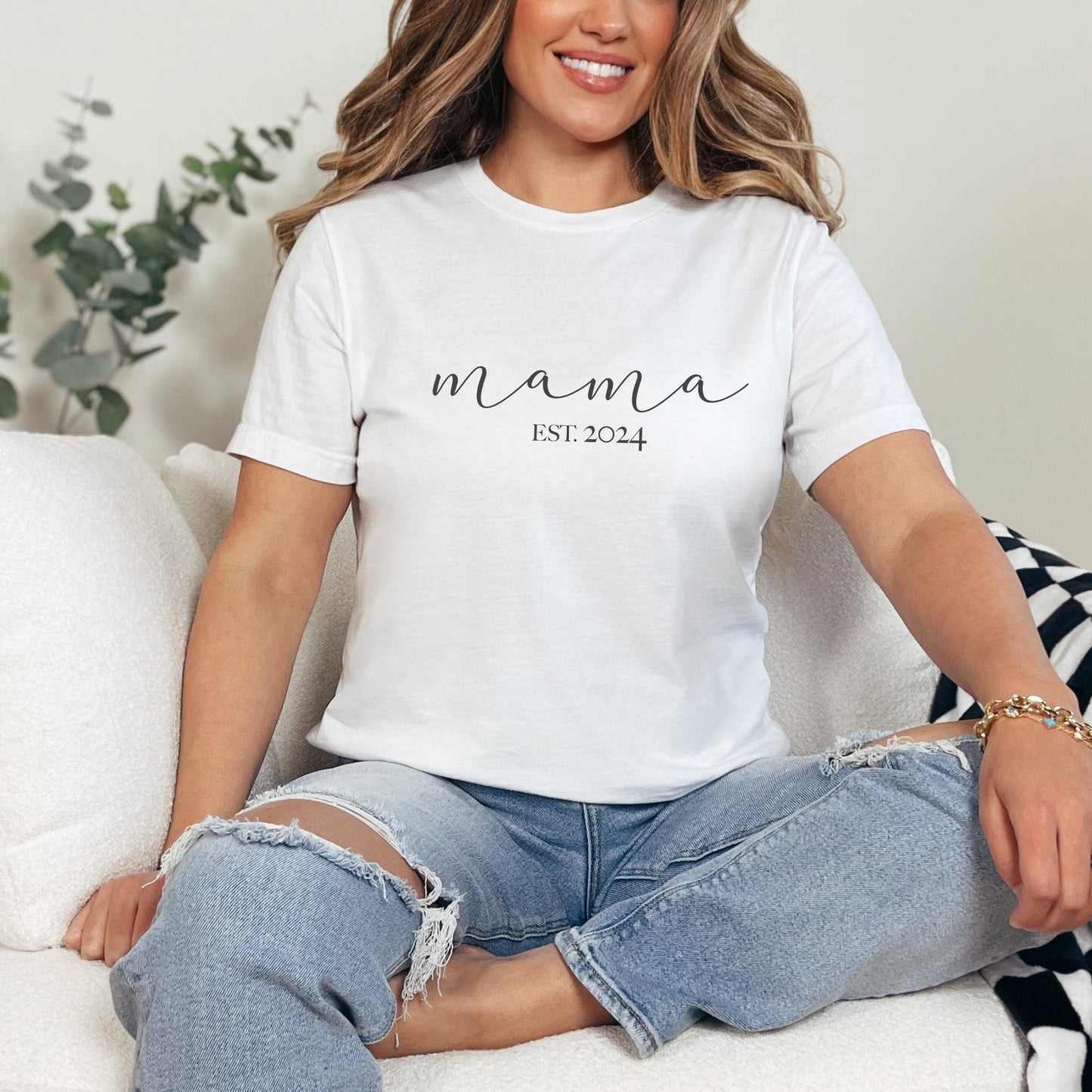 Personalised Mama Est. T-Shirt - F&B Crafts - Fox & Co Apparel