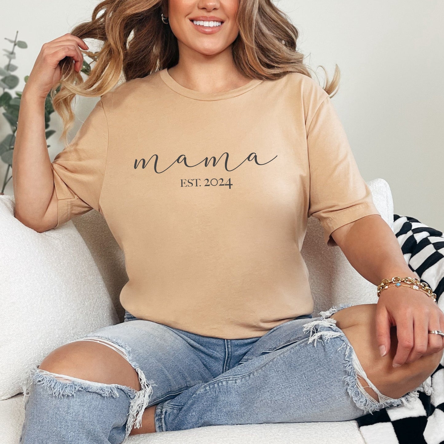Personalised Mama Est. T-Shirt - F&B Crafts - Fox & Co Apparel