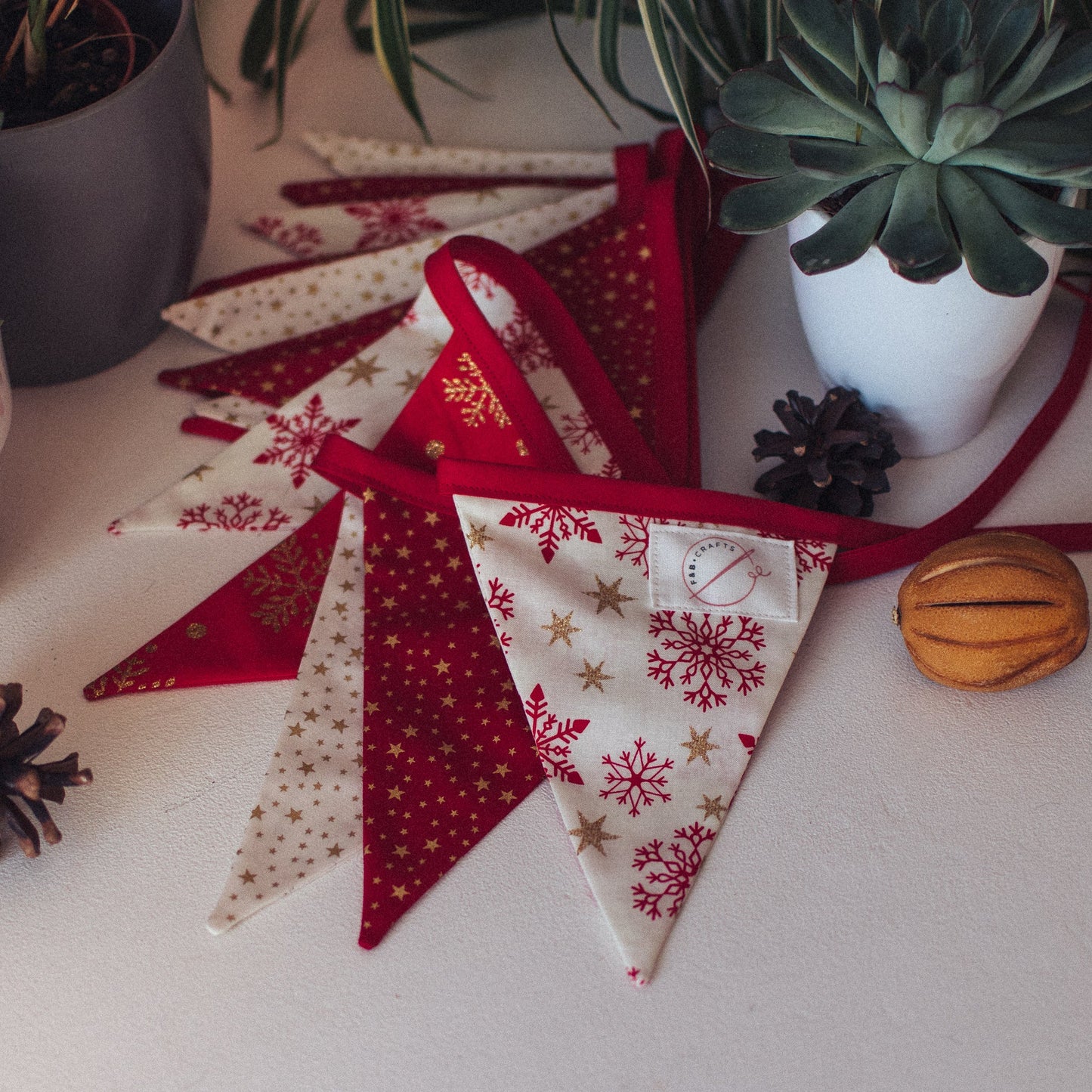 Red, Gold & Cream Christmas Bunting (3m) - F&B Crafts - F&B Handmade