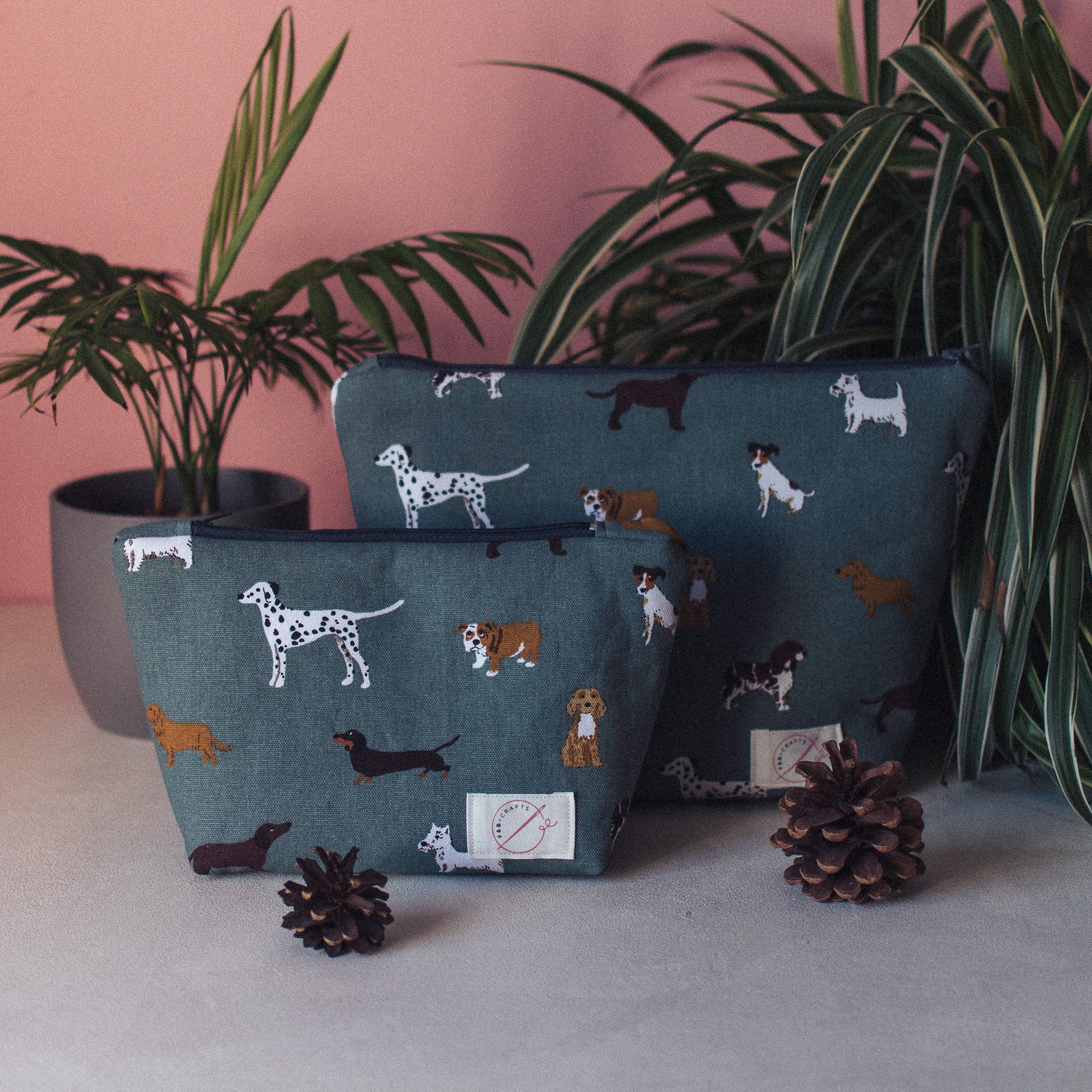 Sophie Allport Dog Print Wash Bag - Handmade in Malton by F&B Crafts - Dalmatians, Dachshunds, Spaniels, Terries Print Make Up Bag 