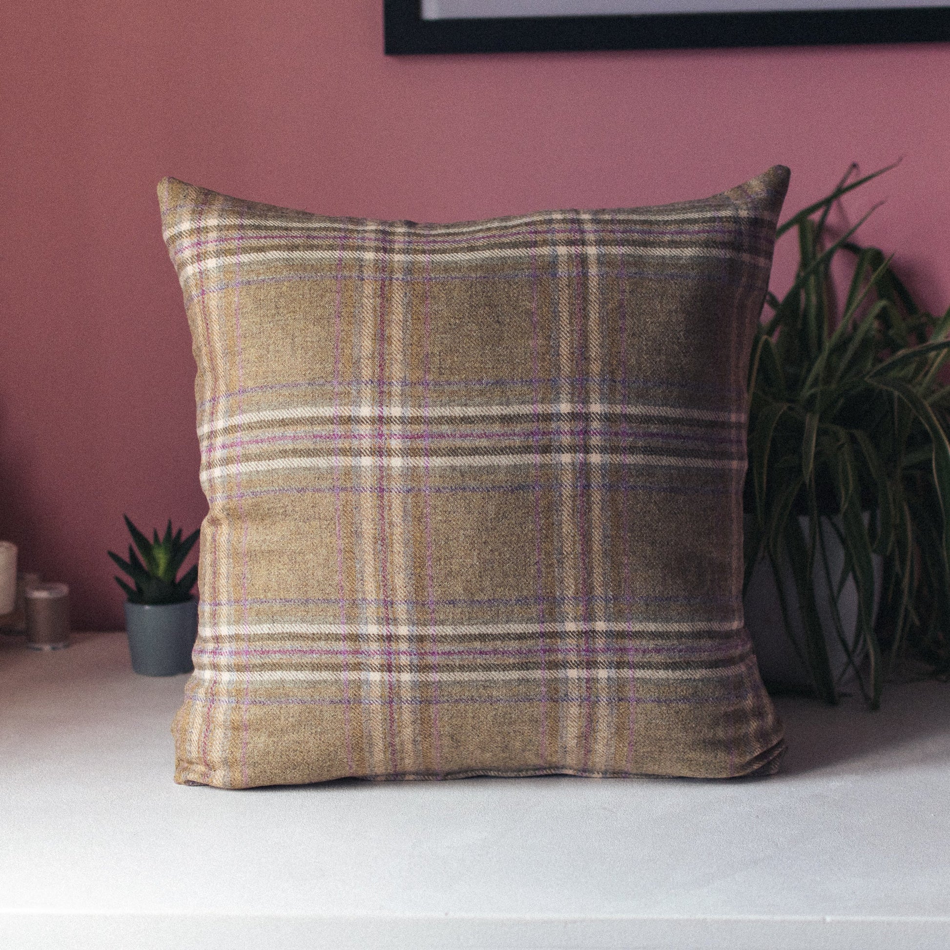 Blossom Tweed Cushion - F&B Crafts - F&B Handmade