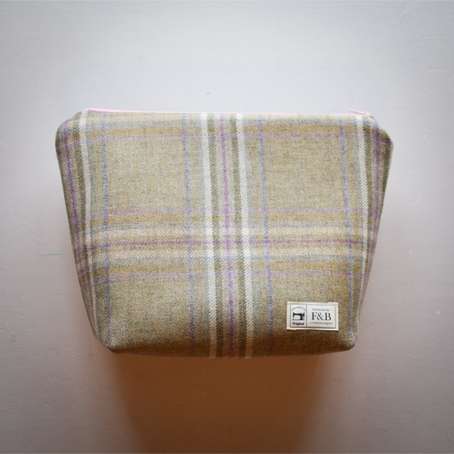 Blossom Tweed Wash Bag/Make-Up Bag - F&B Crafts - F&B Handmade