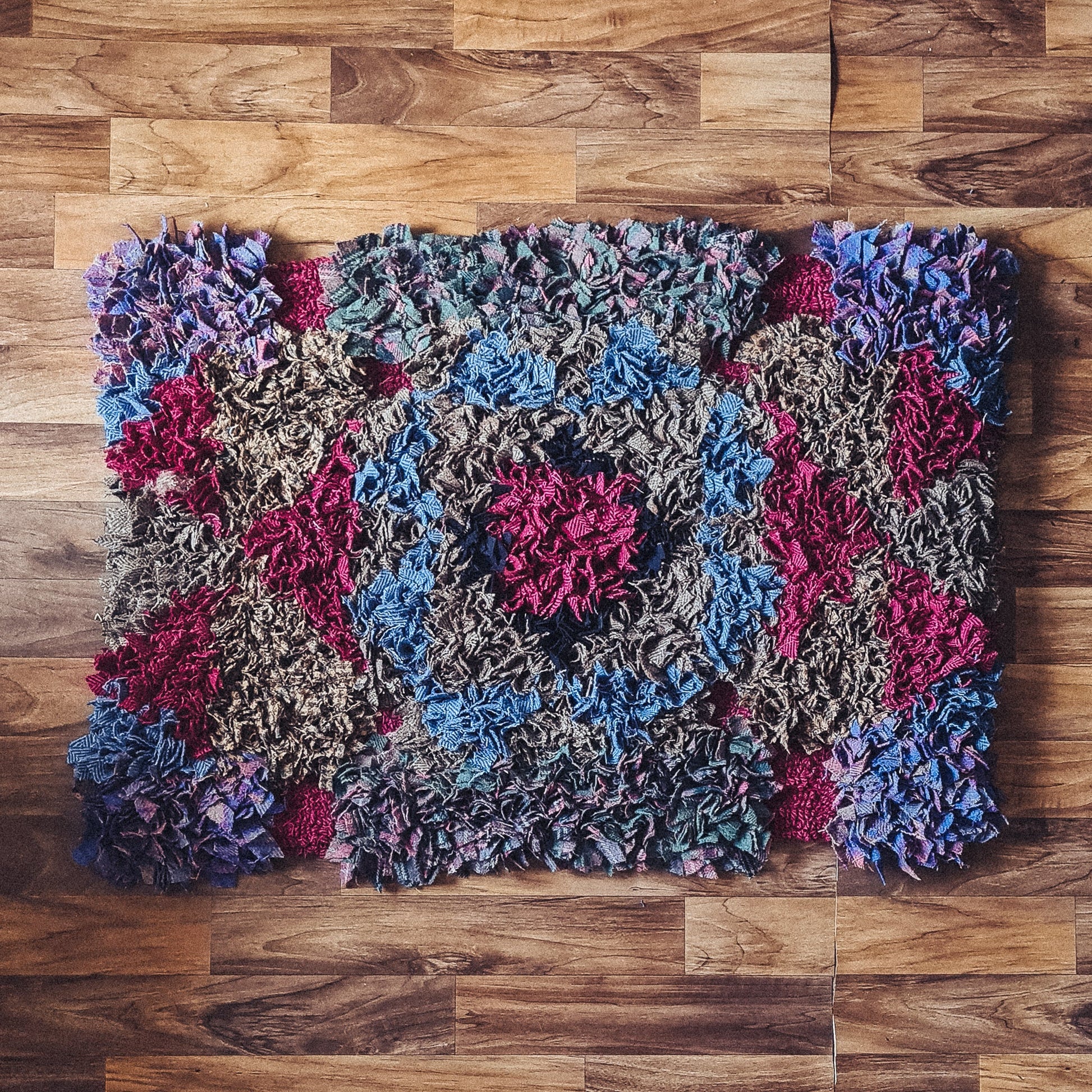 Geometric Pattern Rag Rug - F&B Crafts - F&B Handmade