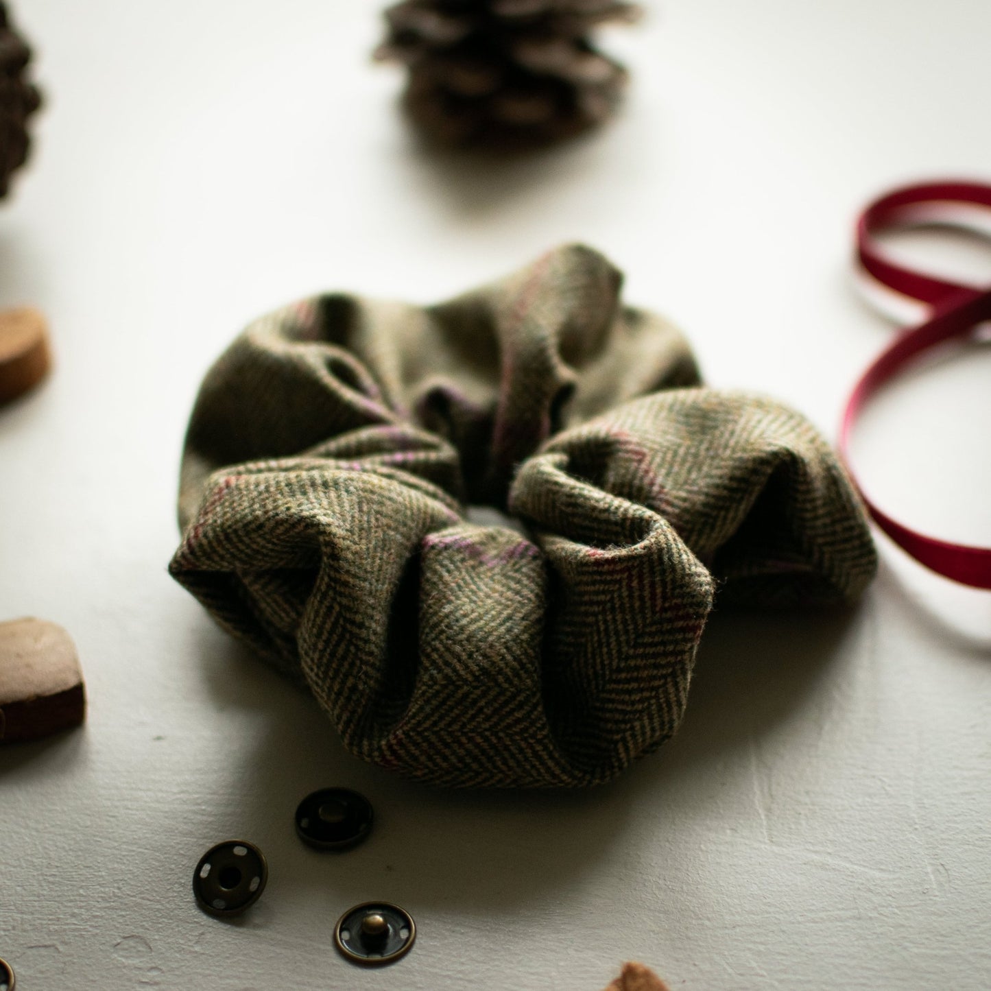Khaki, Red & Pink Tweed Scrunchies - F&B Crafts - F&B Handmade