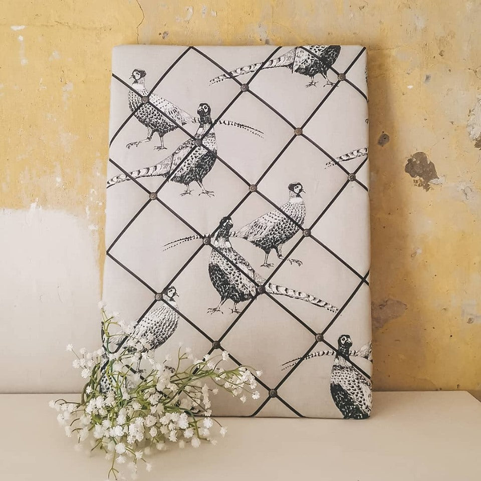 Make you own memo board with this crafting kit - simply select your fabric and make  your own!