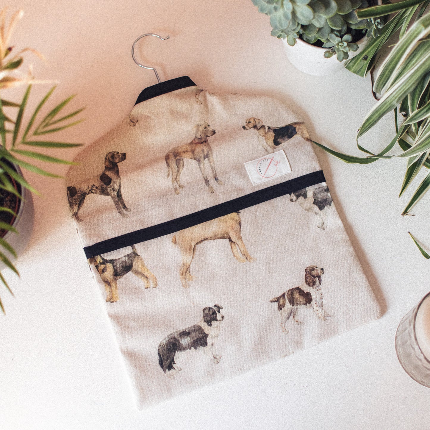 F&B Crafts - Voyage Maison Dogs - Dog Print Peg Bag
