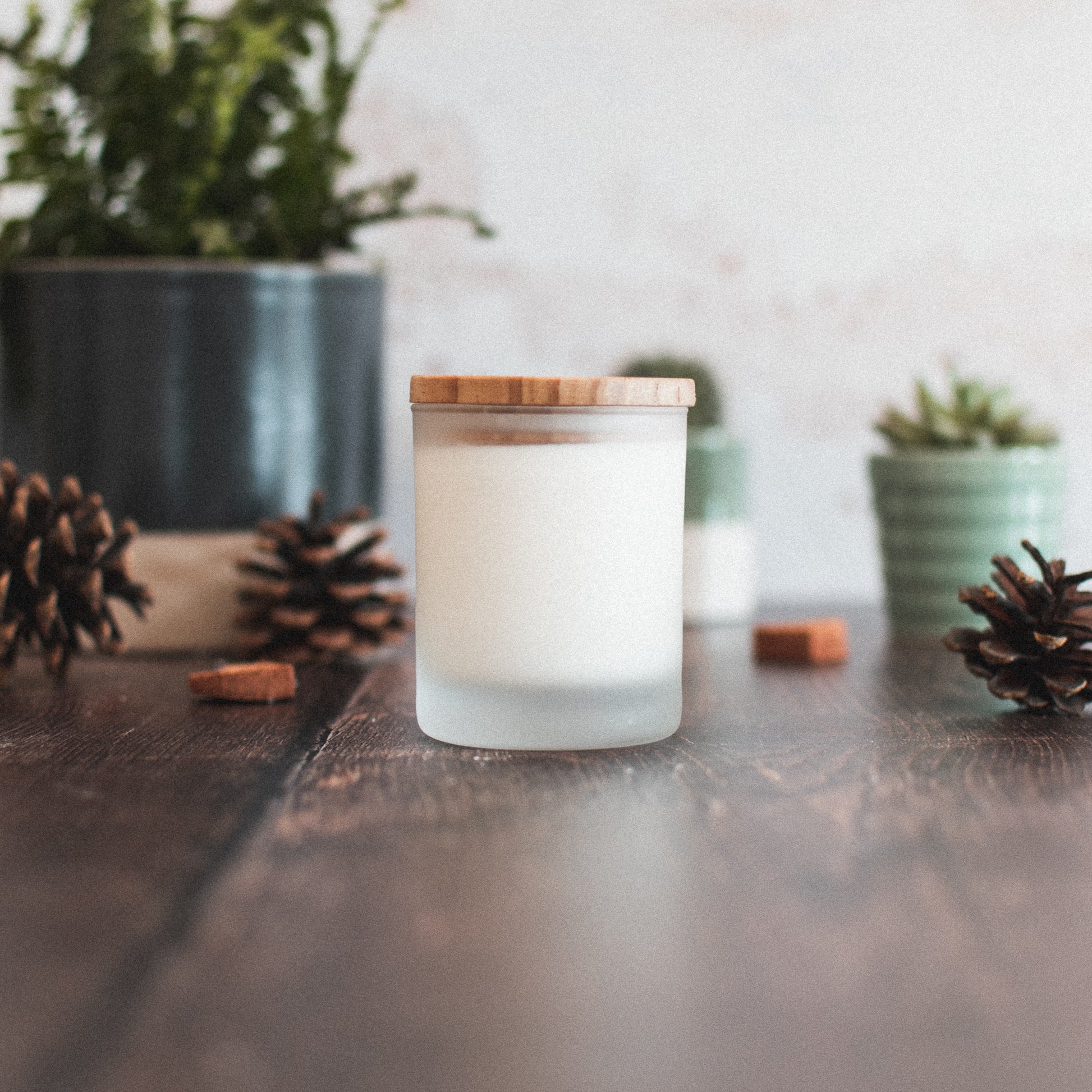 The little fern co essential oil candle - lavender and jasmine - handmade in yorkshire